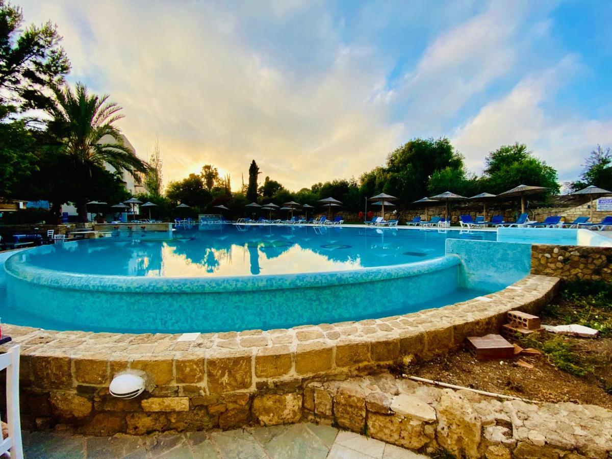 Basillica 3 Bedrooms Apartment Paphos Kültér fotó